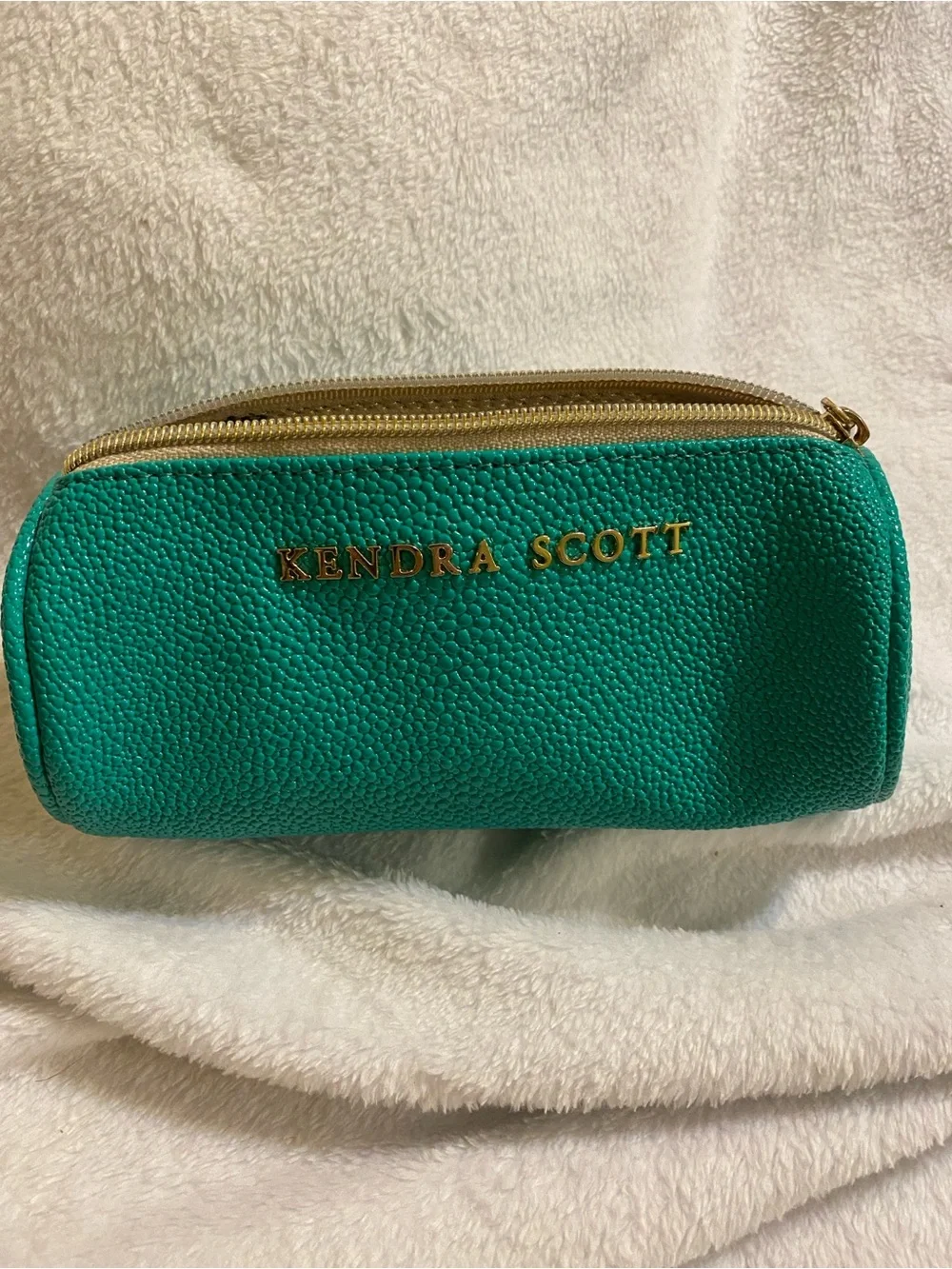 Kendra Scott Teal Pebbled Leather Cosmetic Pouch with Gold Hardware